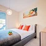 酒店 Homely Place Center 波兹南
