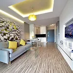 酒店 Homely Place Center 波兹南