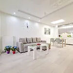 Homely Place Center