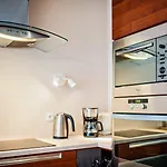 酒店 Homely Place Center 波兹南