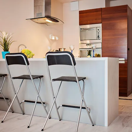 Hotel Homely Place Center 3*