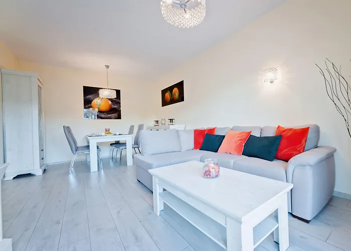 Homely Place Center Hotel