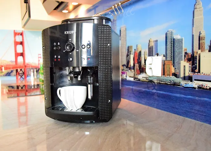 Homely Place Center Hotel 3*