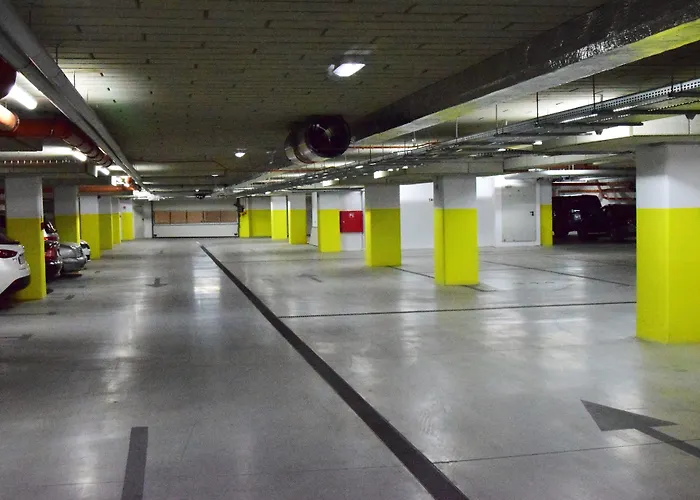 Homely Place Center Hotel 3*