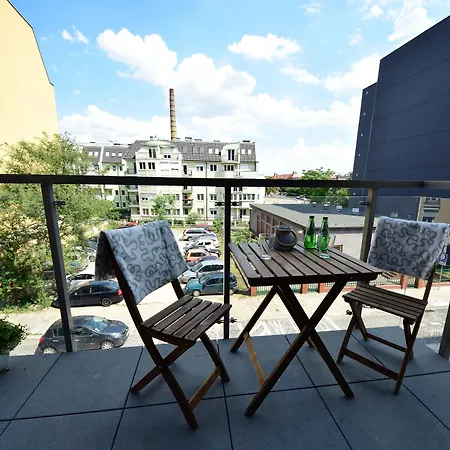 Готель Homely Place Center 3*