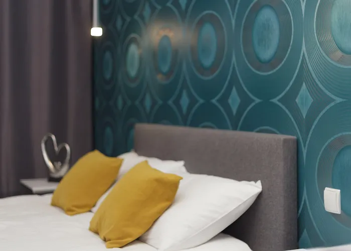 Homely Place Center Szálloda 3*