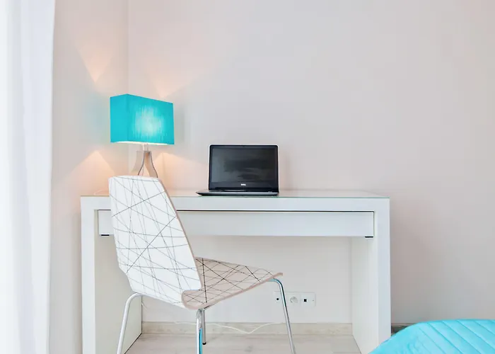 Szálloda Homely Place Center