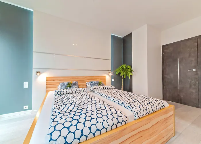 Homely Place Center 3* Poznań