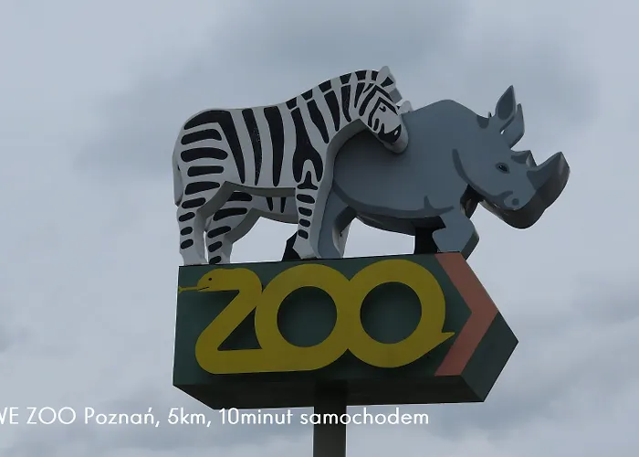 Homely Place Center Szálloda